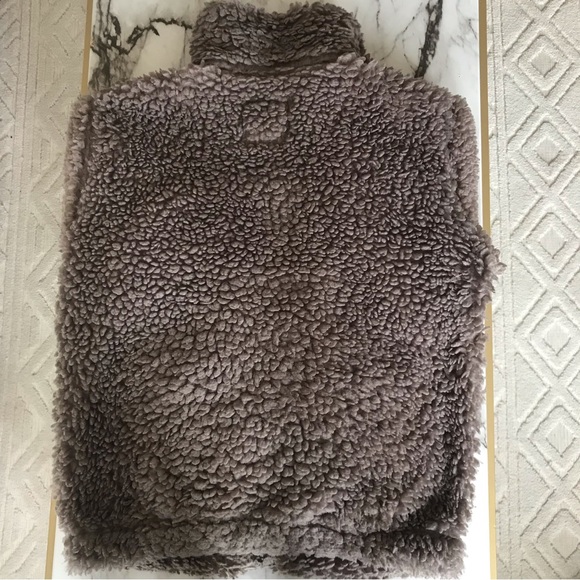 Abercrombie & Fitch Teddy Jacket - Picture 5 of 5